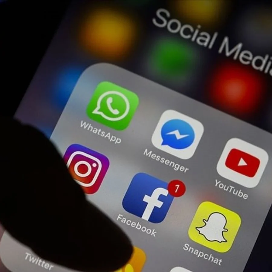 Sosyal Medyaya Mercek: AB Dijital Hizmetler Yasası Yürürlüğe Girdi!